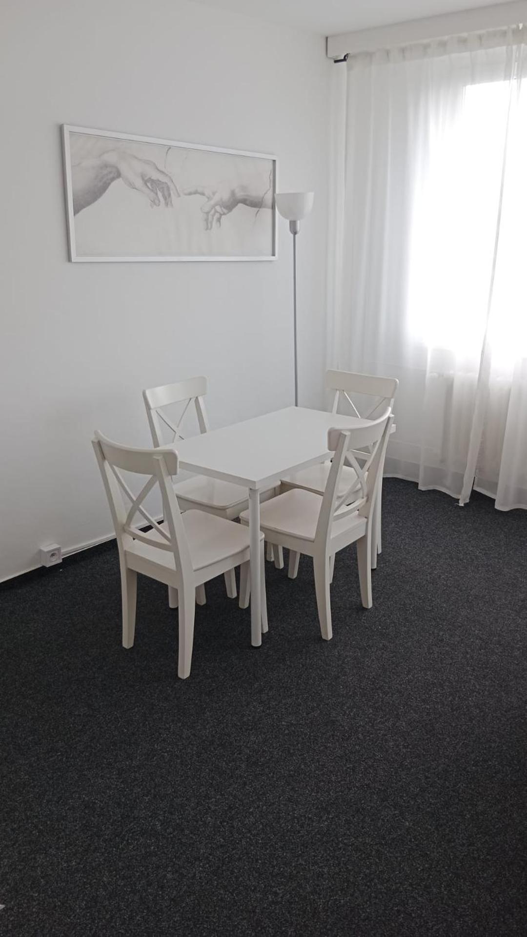 Bryksova Apartment Prag